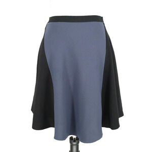 Tahari Skirt Womens 6 Gray Blue Black Short Flare Skirt Side Zip Lined Career